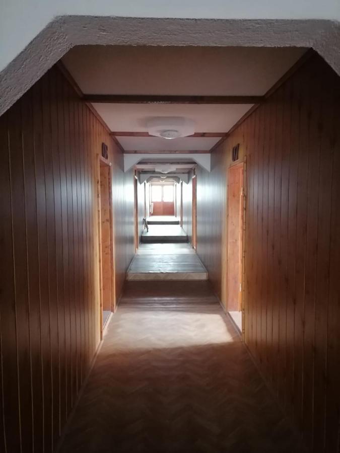 La Elvetian Iasi Exterior photo